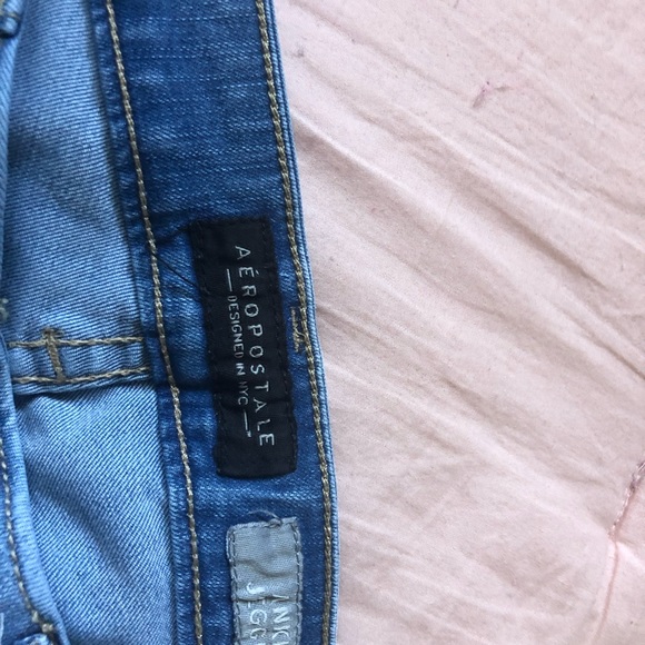 Aeropostale light blue jeans - Picture 2 of 3